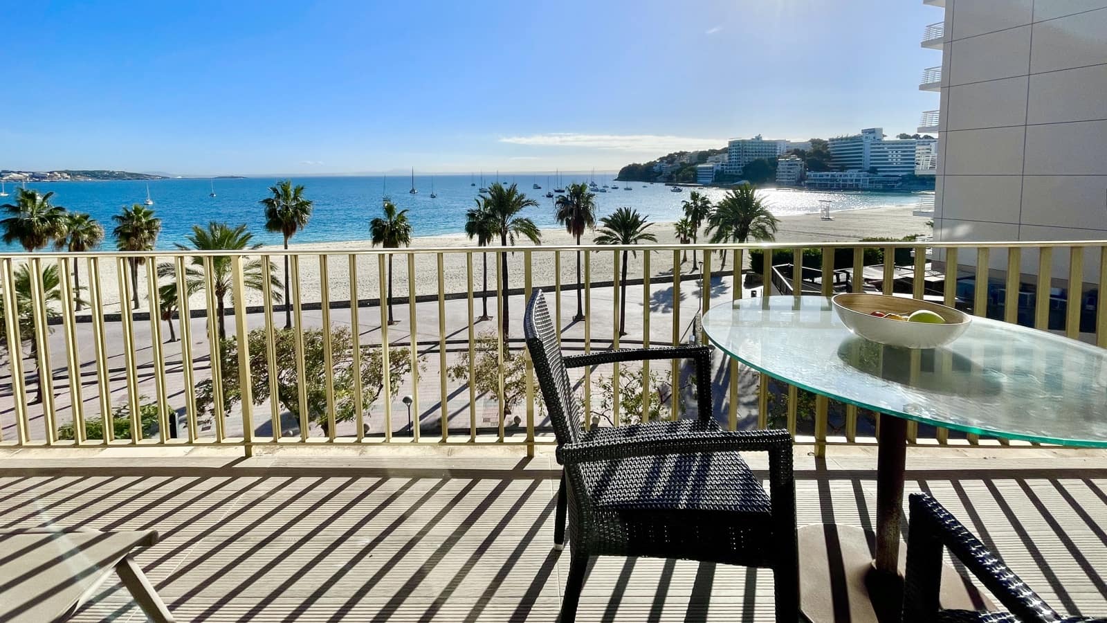 1 sovrum Lägenhet att hyra i Palmanova med garage - 2 200 € (Ref: 8099992)