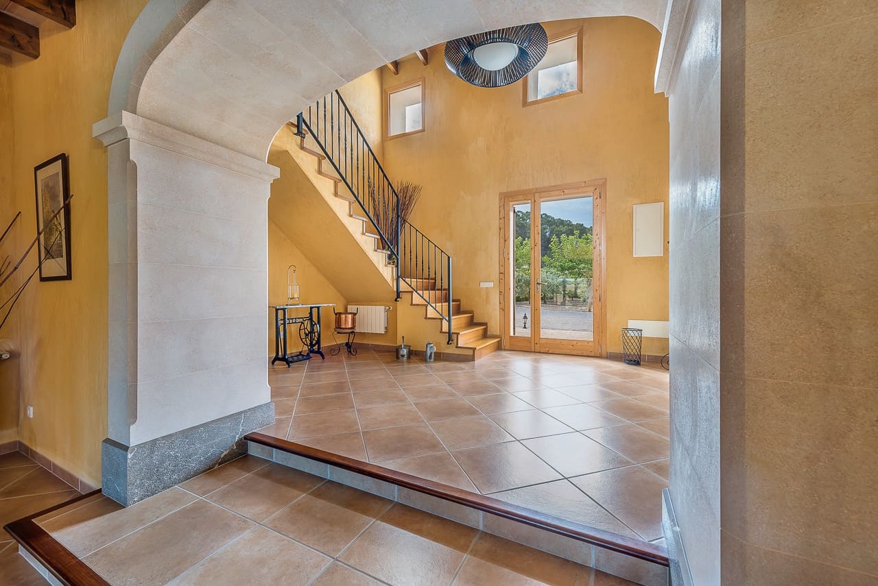 4 soveværelse Finca/Landehus til salg i Sineu med swimmingpool garage - € 1.290.000 (Ref: 8118232)