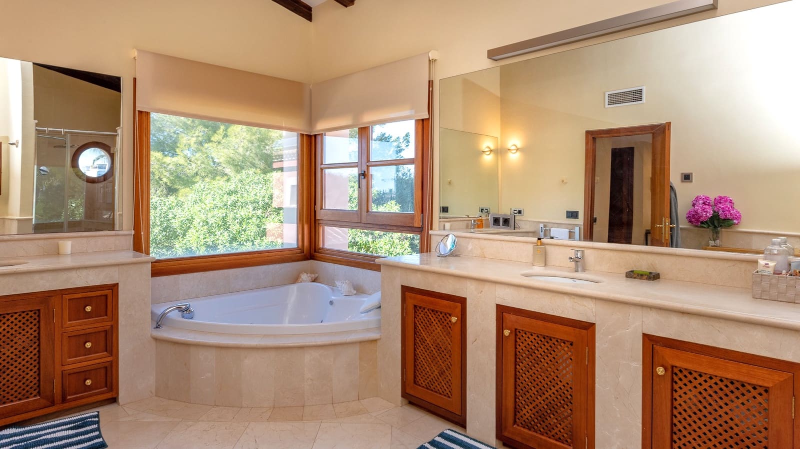 4 Zimmer Villa zu verkaufen in Santa Ponsa mit Pool Garage - 2.900.000 € (Ref: 8118239)