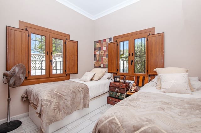 3 soverom Villa til leie i Coll d'en Rabassa, Palma de Mallorca - € 5 000 (Ref: 8122913)