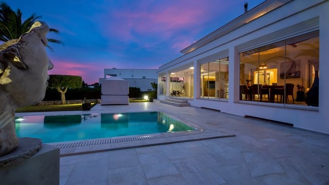 4 soveværelse Villa til salg i Cala d'Or, Santanyí med swimmingpool garage - € 2.500.000 (Ref: 8136014)