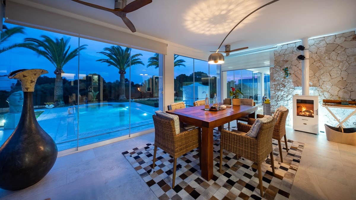 4 soverom Villa til salgs i Cala d'Or med svømmebasseng garasje - € 2 500 000 (Ref: 8136014)