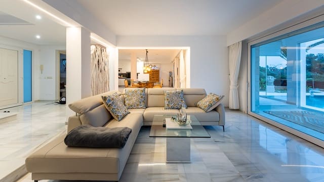 4 soveværelse Villa til salg i Cala d'Or, Santanyí med swimmingpool garage - € 2.500.000 (Ref: 8136014)