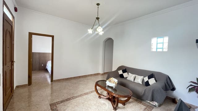 2 slaapkamer Huis te koop in Son Espanyolet, Palma de Mallorca - € 435.000 (Ref: 8143468)