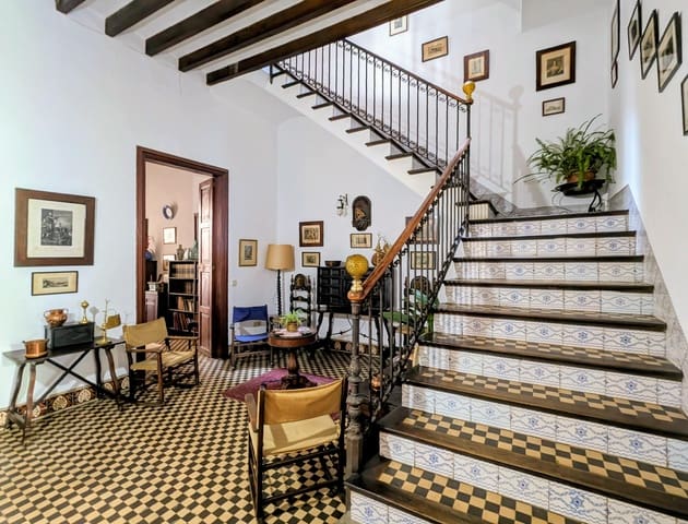 6 soveværelse Byhus til salg i Sóller med garage - € 1.700.000 (Ref: 8147020)