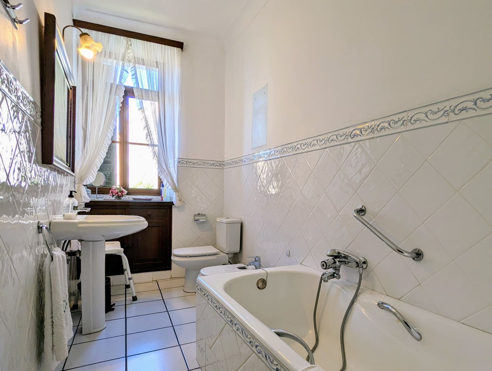 6 soveværelse Byhus til salg i Soller med garage - € 1.700.000 (Ref: 8147020)