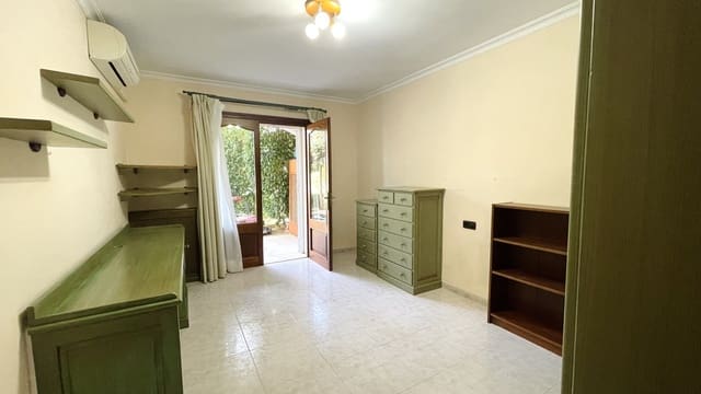 4 bedroom Villa for sale in Inca with pool garage - € 1,295,000 (Ref: 8153043)