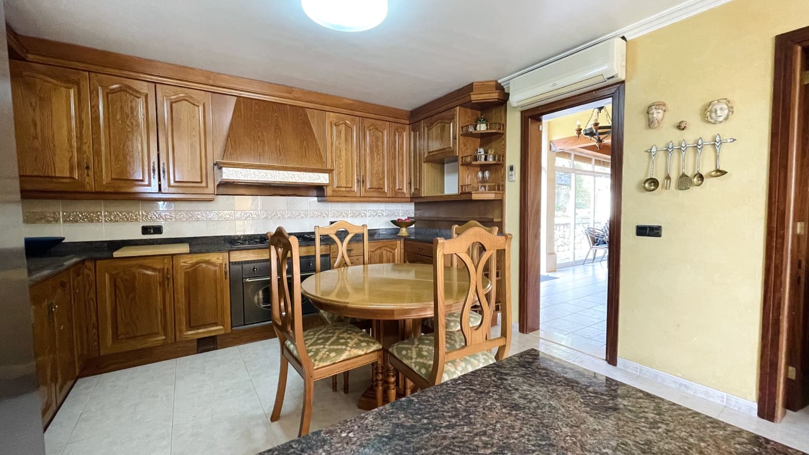 4 soveværelse Villa til salg i Inca med swimmingpool garage - € 1.295.000 (Ref: 8153043)