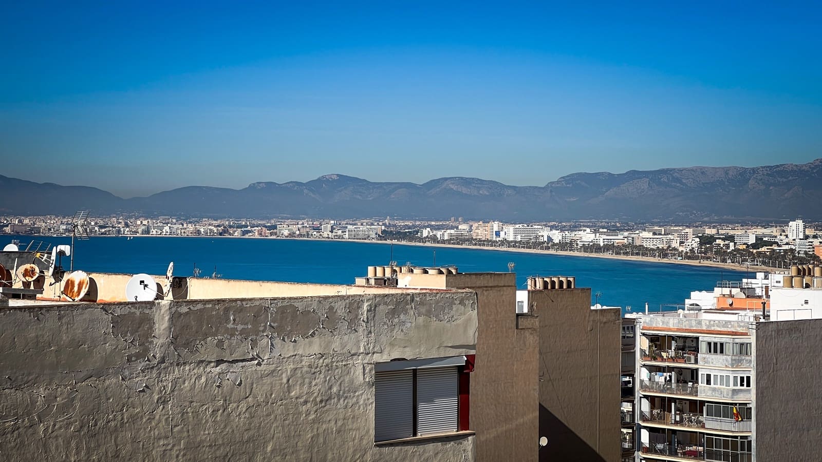 3 bedroom Apartment for sale in Palma de Mallorca - € 465,000 (Ref: 8155905)