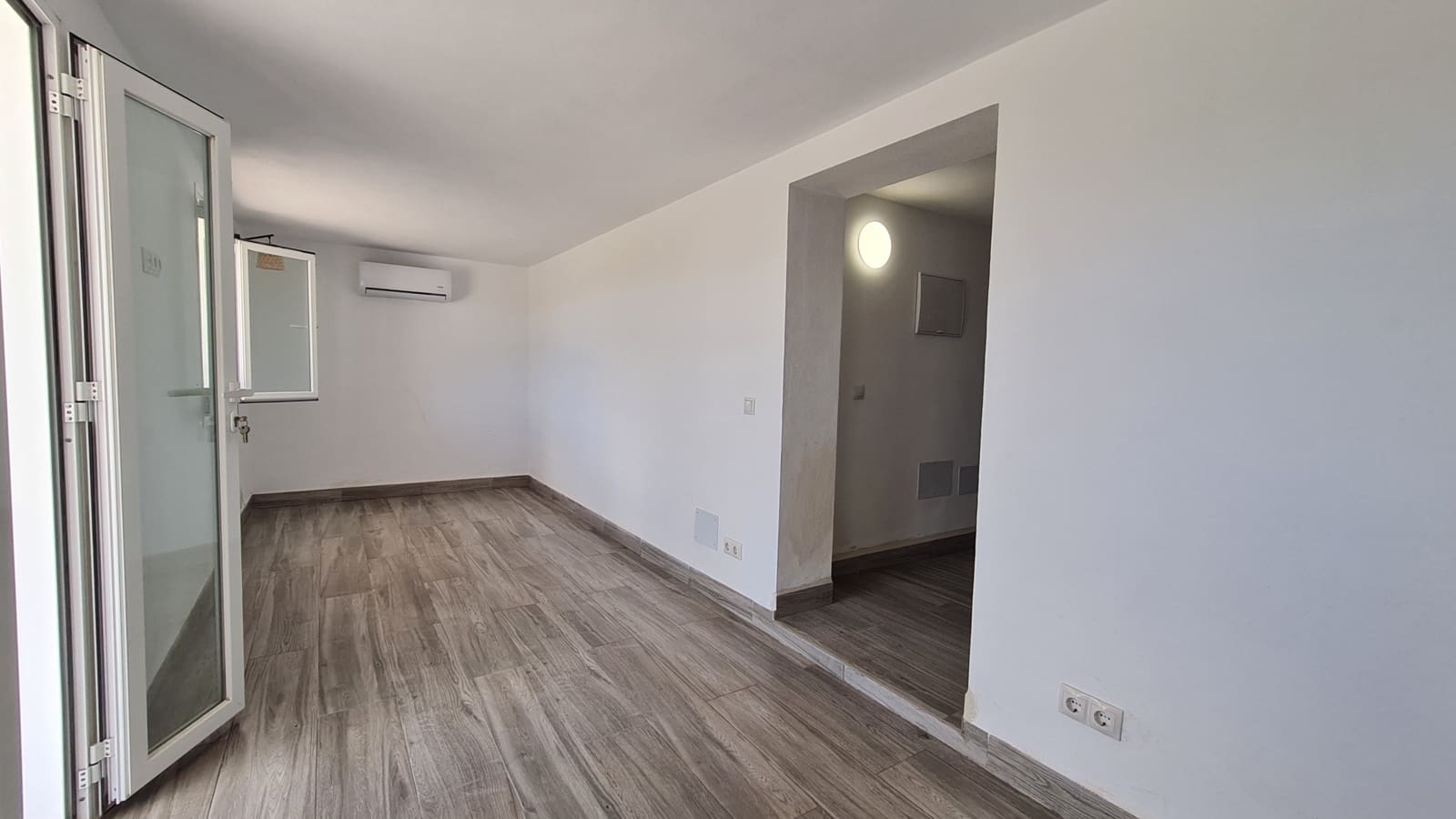 5 sovrum Villa att hyra i Cala Llombards med garage - 3 500 € (Ref: 8181306)