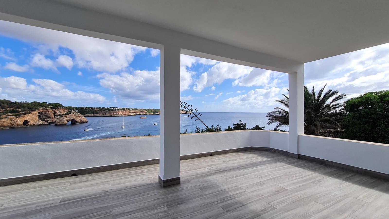 5 sovrum Villa att hyra i Cala Llombards med garage - 3 500 € (Ref: 8181306)