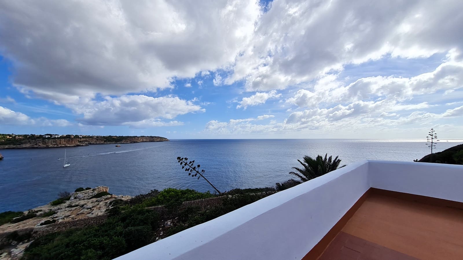 5 sovrum Villa att hyra i Cala Llombards med garage - 3 500 € (Ref: 8181306)