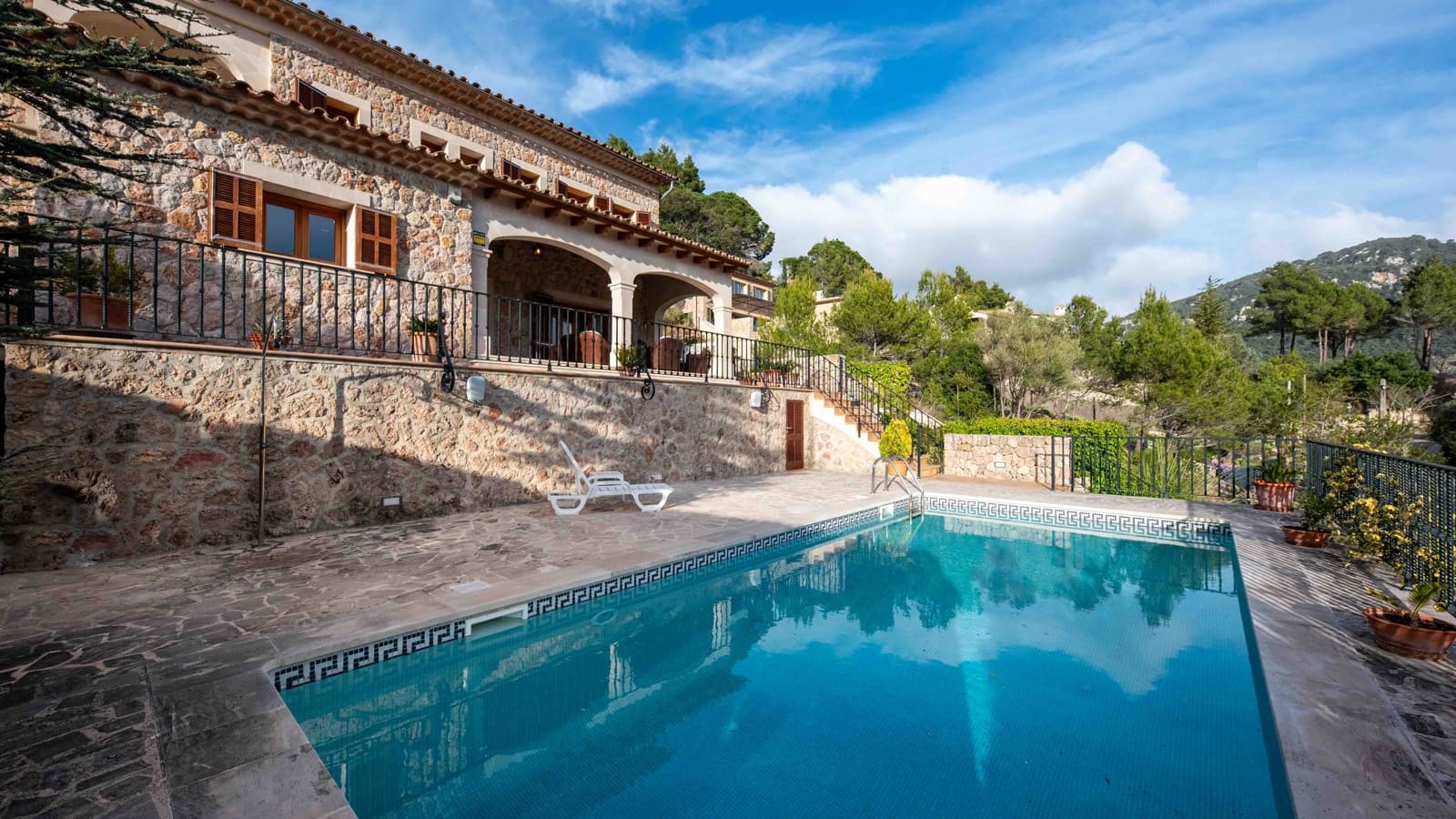 5 soveværelse Villa til salg i Valldemosa med swimmingpool garage - € 3.700.000 (Ref: 8195827)