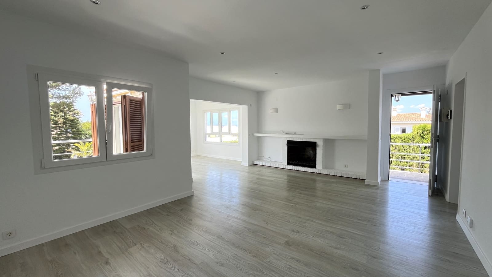 3 slaapkamer Villa te huur in Badia Blava met zwembad garage - € 4.500 (Ref: 8198271)