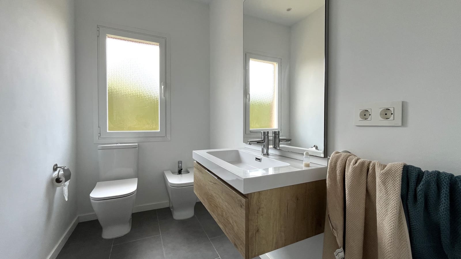 3 slaapkamer Villa te huur in Badia Blava met zwembad garage - € 4.500 (Ref: 8198271)