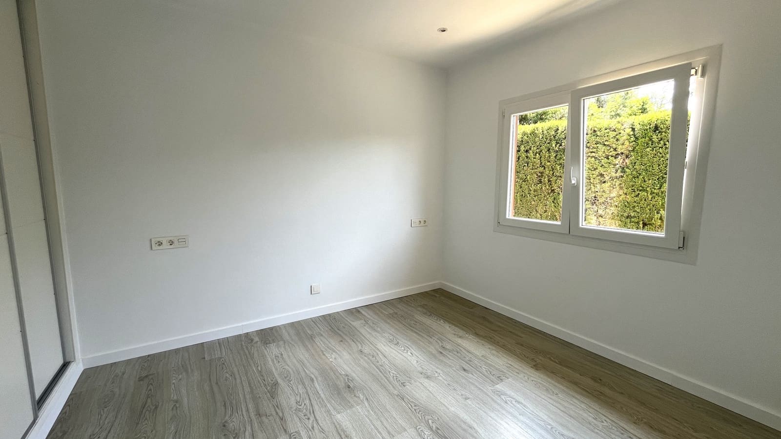 3 slaapkamer Villa te huur in Badia Blava met zwembad garage - € 4.500 (Ref: 8198271)