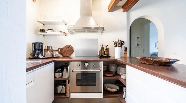 2 soveværelse Lejlighed til leje i Santa Ponsa, Calvià med garage - € 3.000 (Ref: 8205667)