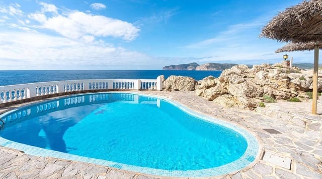 2 soveværelse Lejlighed til leje i Santa Ponsa, Calvià med garage - € 3.000 (Ref: 8205667)