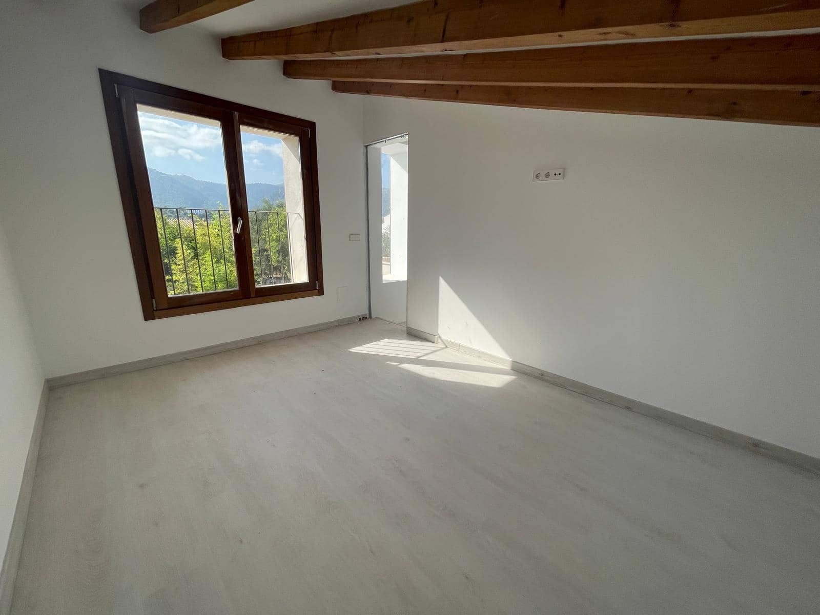 4 soveværelse Villa til salg i Campanet med swimmingpool garage - € 1.300.000 (Ref: 8205671)