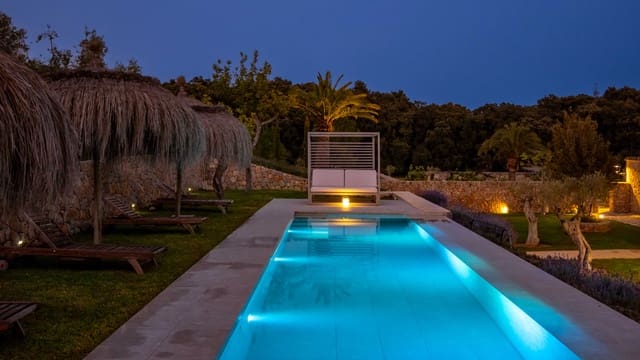 5 soveværelse Finca/Landehus til leje i Pollensa / Pollença med swimmingpool garage - € 10.000 (Ref: 8223885)