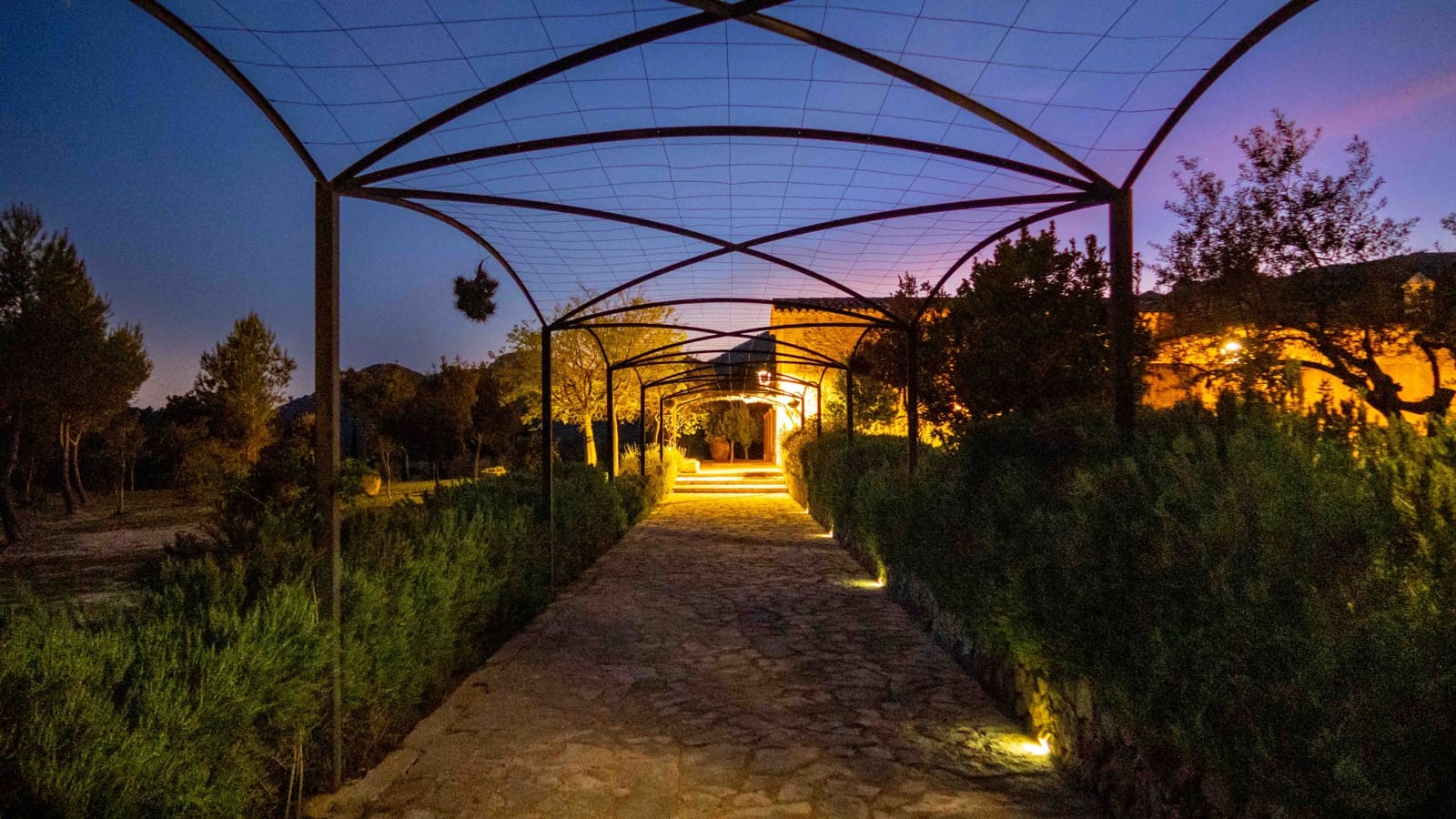 5 soveværelse Finca/Landehus til leje i Pollensa / Pollenca med swimmingpool garage - € 10.000 (Ref: 8223885)