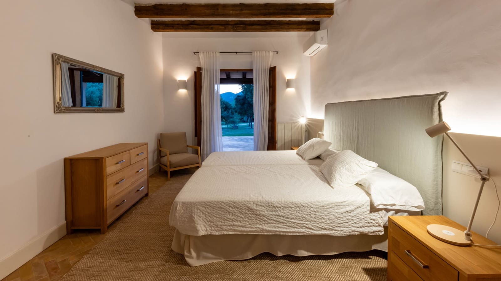 5 soveværelse Finca/Landehus til leje i Pollensa / Pollenca med swimmingpool garage - € 10.000 (Ref: 8223885)