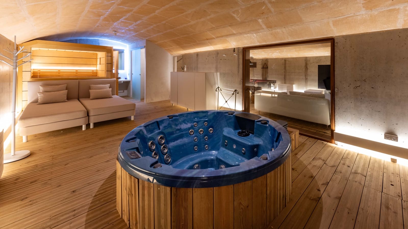 5 soveværelse Finca/Landehus til leje i Pollensa / Pollenca med swimmingpool garage - € 10.000 (Ref: 8223885)