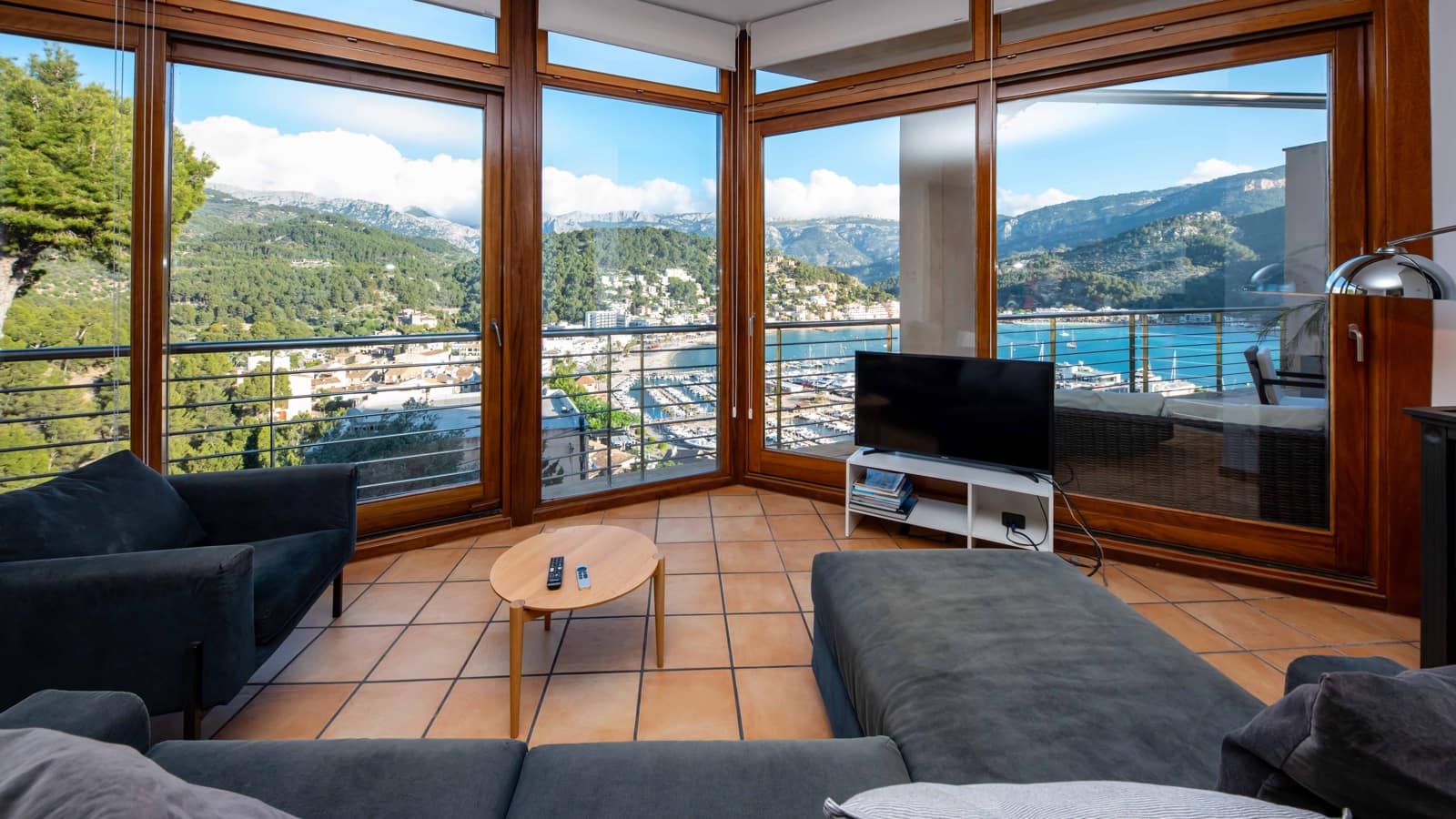 3 soveværelse Villa til salg i Puerto de Soller / Port de Soller med garage - € 2.495.000 (Ref: 8239661)
