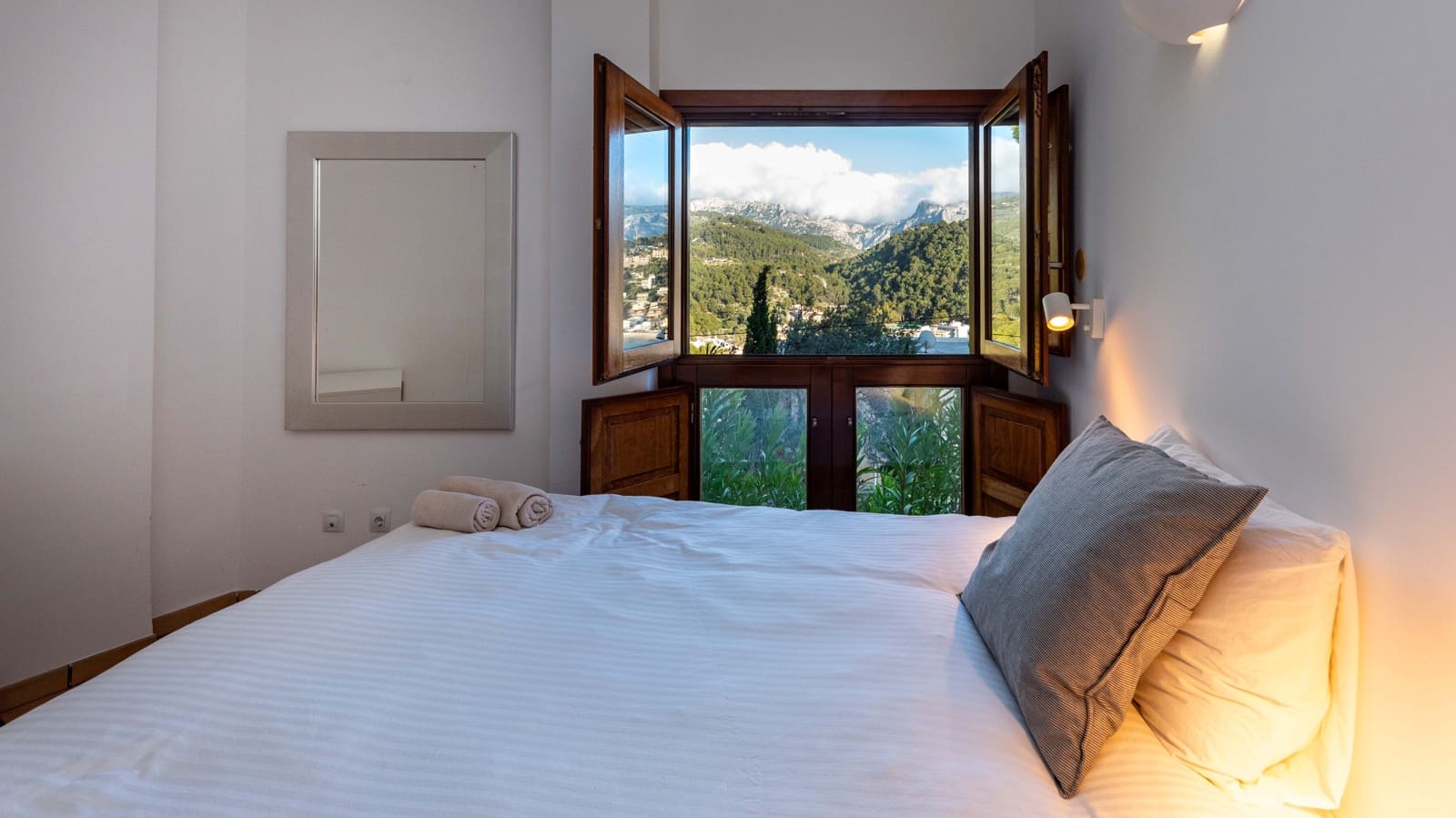 3 soveværelse Villa til salg i Puerto de Soller / Port de Soller med garage - € 2.495.000 (Ref: 8239661)