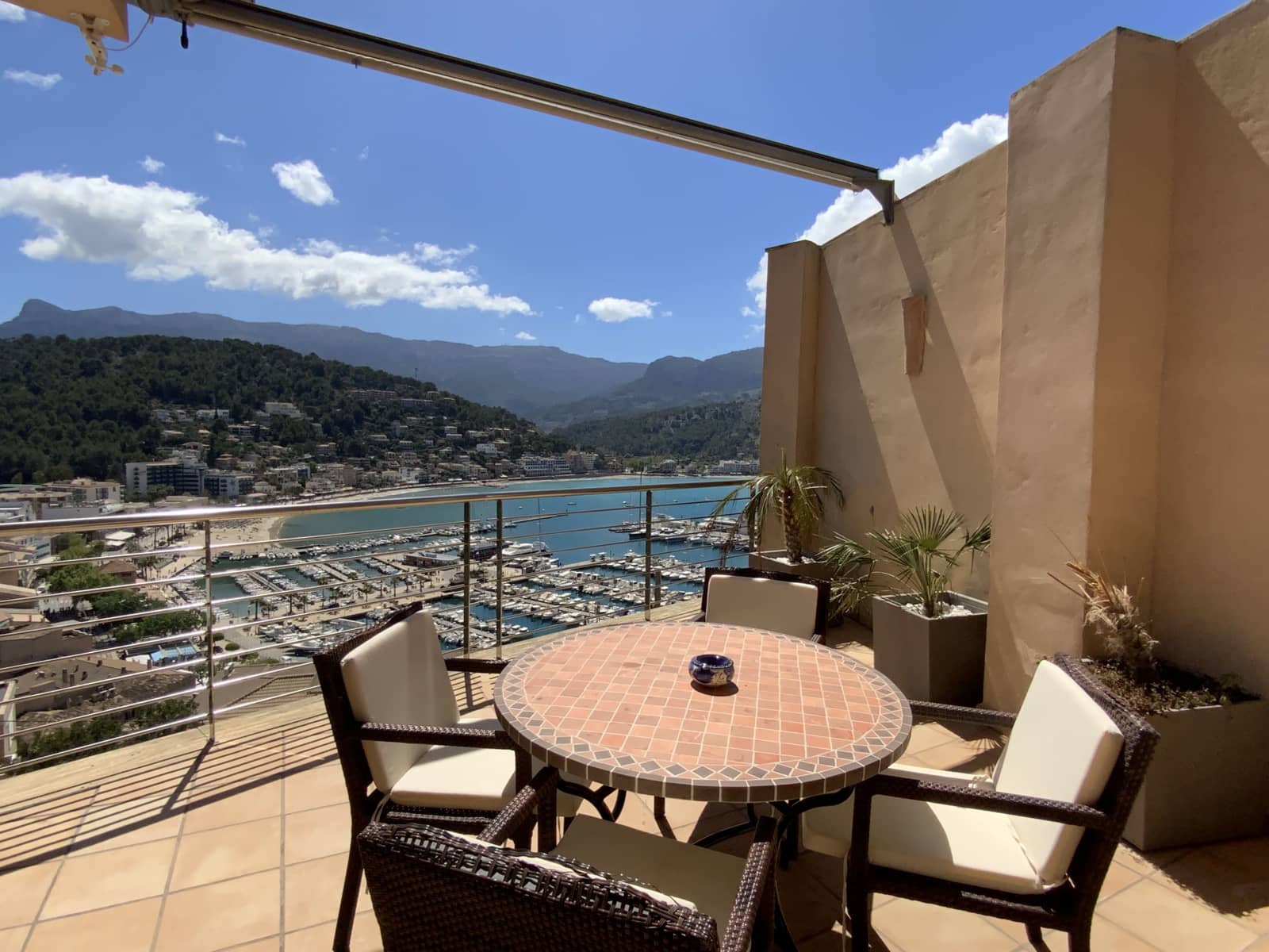 3 soveværelse Villa til salg i Puerto de Soller / Port de Soller med garage - € 2.495.000 (Ref: 8239661)