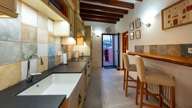 4 chambre Maison de Ville à vendre à Calvià Pueblo, Calvià avec garage - 1 795 000 € (Ref: 8239665)
