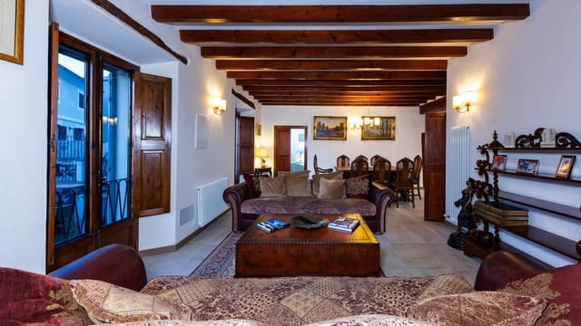 4 chambre Maison de Ville à vendre à Calvià Pueblo, Calvià avec garage - 1 795 000 € (Ref: 8239665)