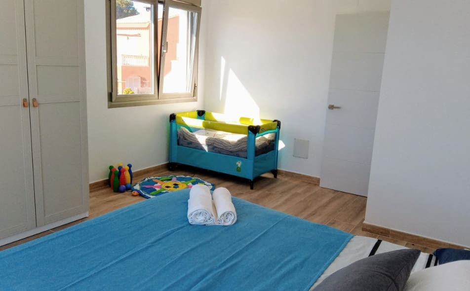 3 bedroom Terraced Villa for rent in Sa Rapita / La Rapita with pool garage - € 2,800 (Ref: 8273698)
