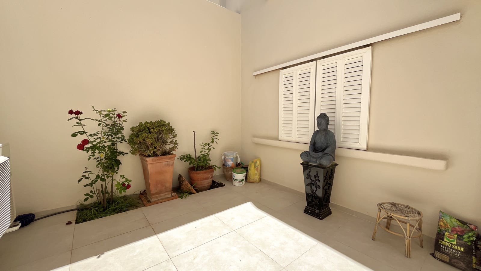 2 bedroom Apartment for rent in Santa Ponsa - € 3,000 (Ref: 8295308)