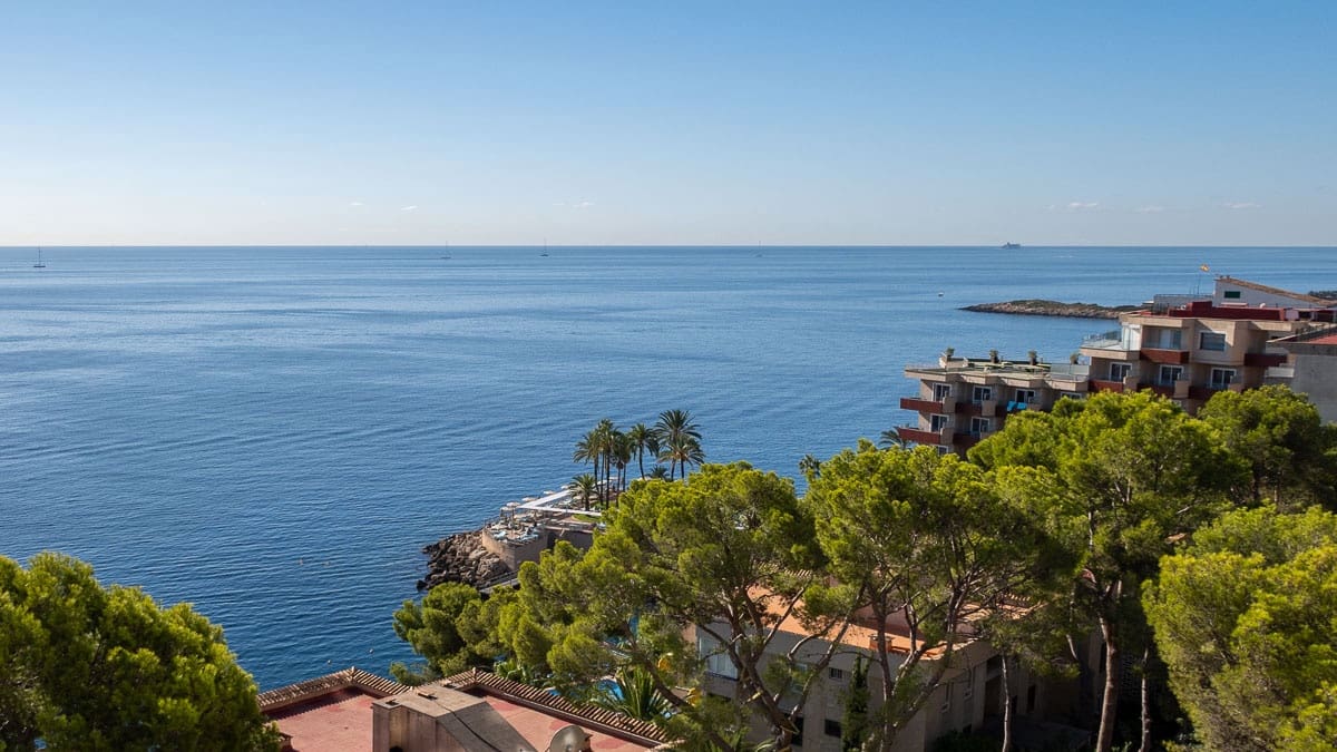 3 soverom Leilighet til leie i Illetas med svømmebasseng - € 2 950 (Ref: 8295311)