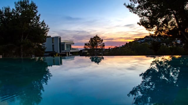 7 bedroom Villa for sale in Puerto de Andratx, Andratx with pool garage - € 6,900,000 (Ref: 8301966)