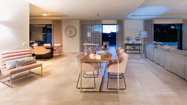 7 bedroom Villa for sale in Puerto de Andratx, Andratx with pool garage - € 6,900,000 (Ref: 8301966)