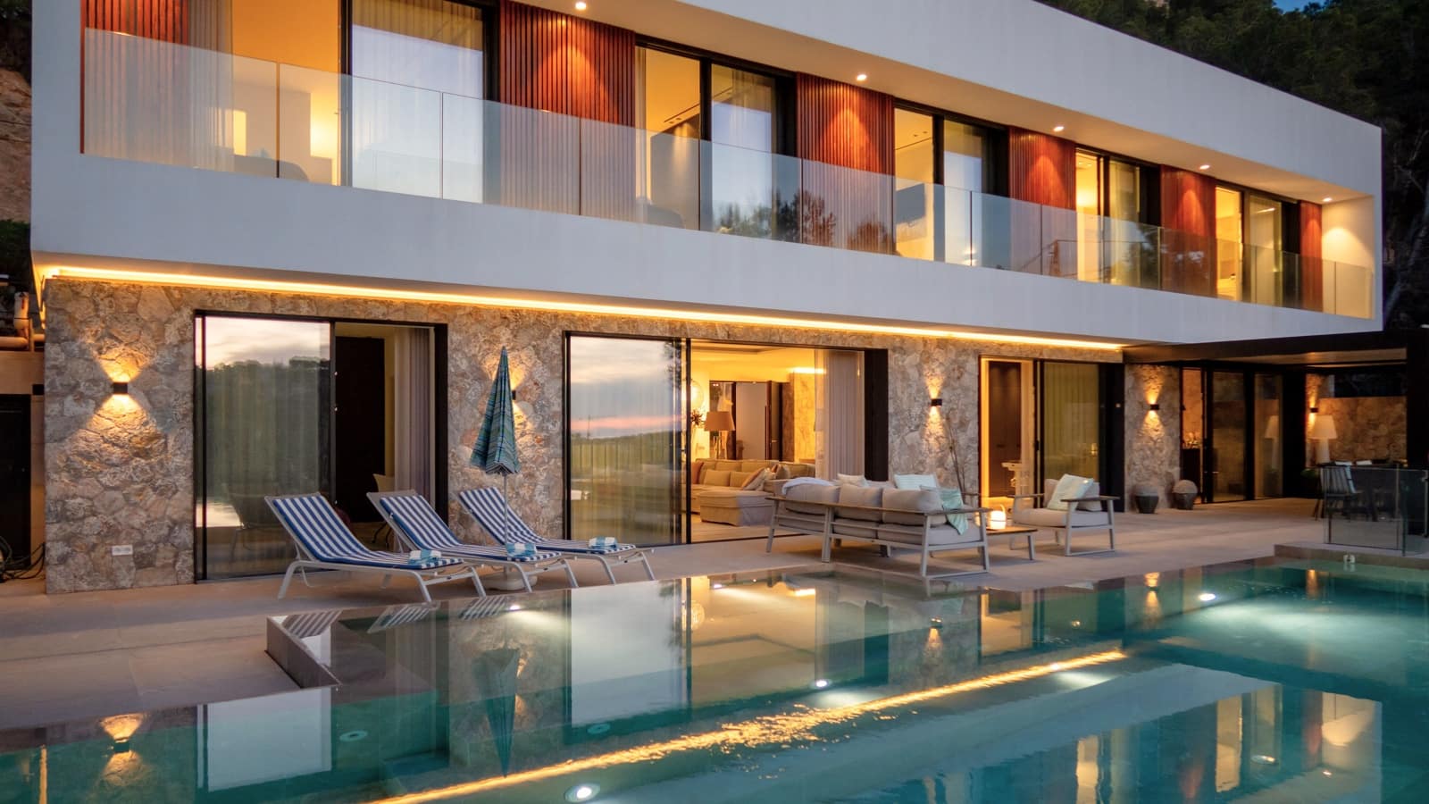 7 quarto Moradia para venda em Puerto de Andratx com piscina garagem - 6 900 000 € (Ref: 8301966)