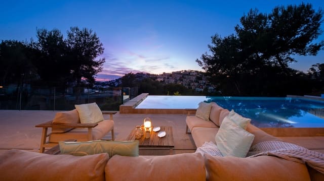 7 bedroom Villa for sale in Puerto de Andratx, Andratx with pool garage - € 6,900,000 (Ref: 8301966)