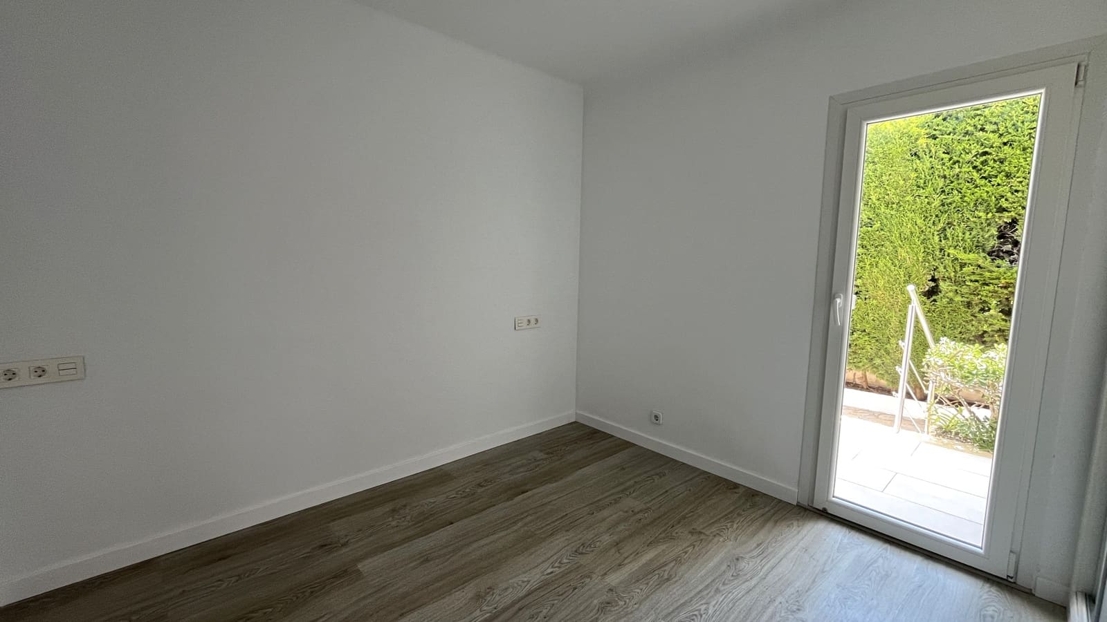 3 sypialnia Willa na sprzedaż w Badia Blava z basenem garażem - 1 273 000 € (Ref: 8317267)