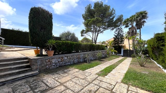 3 sypialnia Willa na sprzedaż w Badia Blava, Llucmajor z basenem garażem - 1 273 000 € (Ref: 8317267)