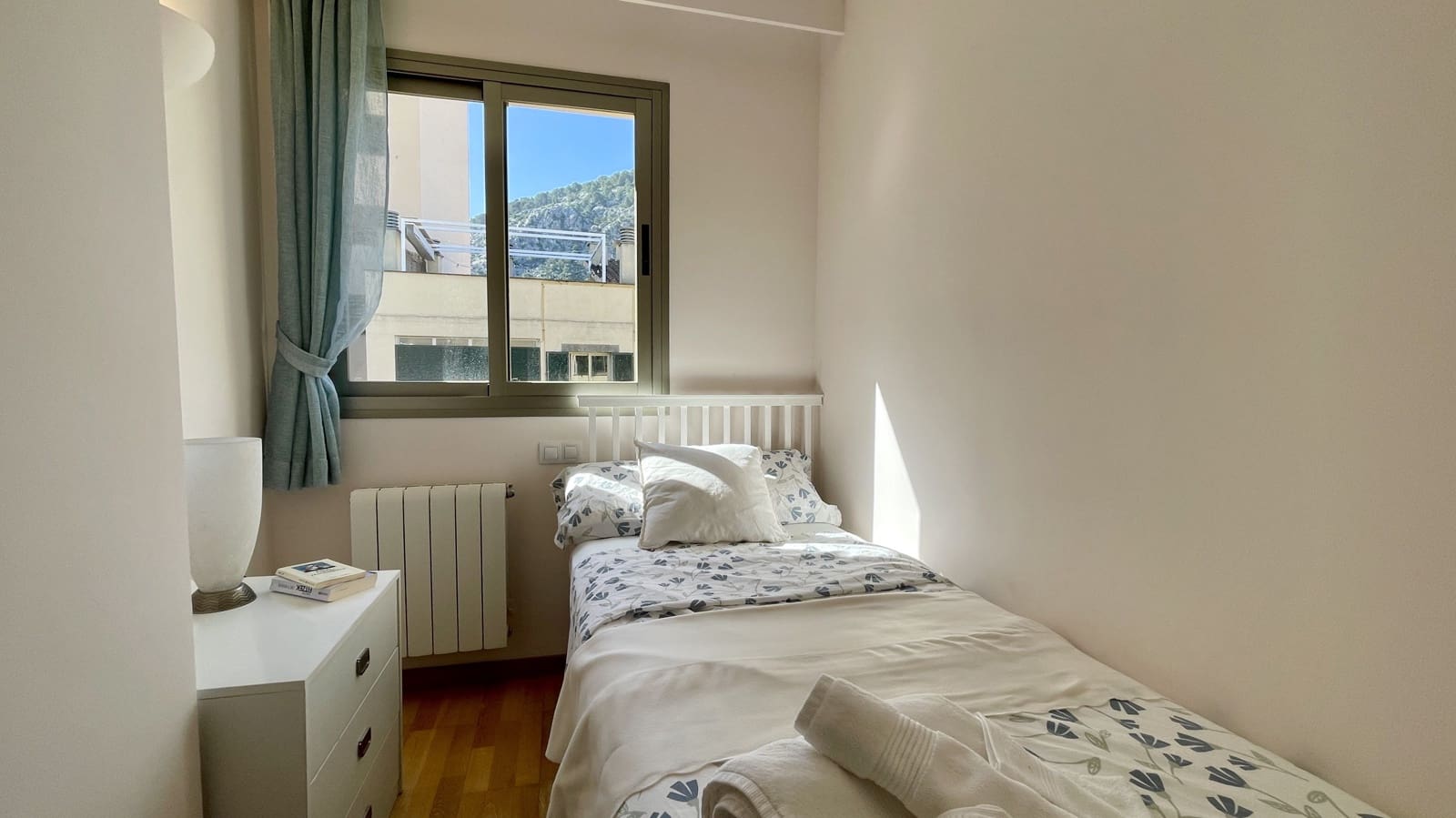 3 slaapkamer Appartement te huur in Pollensa / Pollenca met garage - € 2.800 (Ref: 8317268)