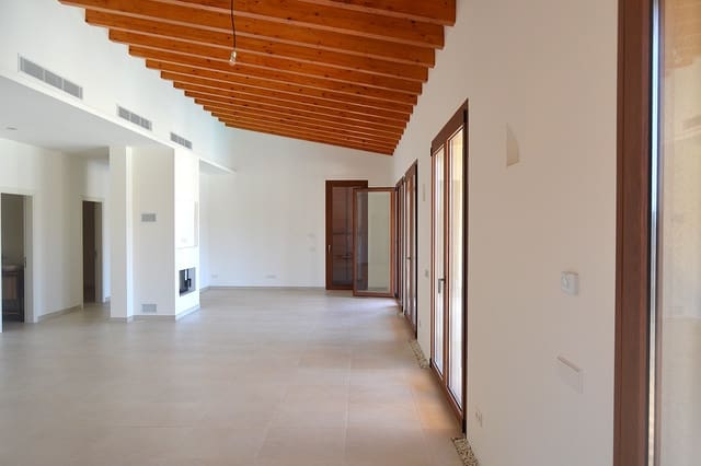 3 soverom Finca/Herregård til salgs i Manacor med svømmebasseng garasje - € 1 700 000 (Ref: 8332954)