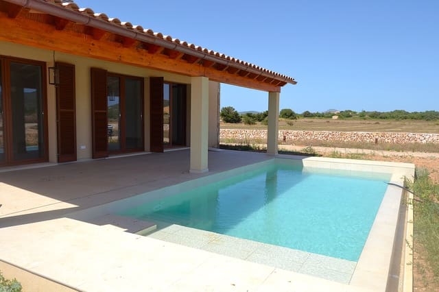 3 makuuhuone Maalaistalo myytävänä paikassa Manacor mukana uima-altaan 
autotalli - 1 900 000 € (Ref: 8332954)