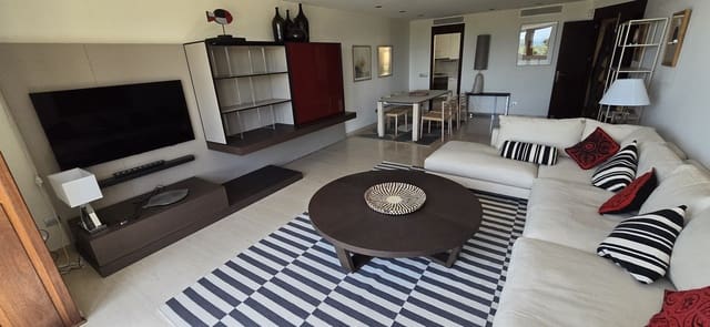 2 bedroom Apartment for rent in La Calatrava, Palma de Mallorca with garage - € 3,300 (Ref: 8337272)
