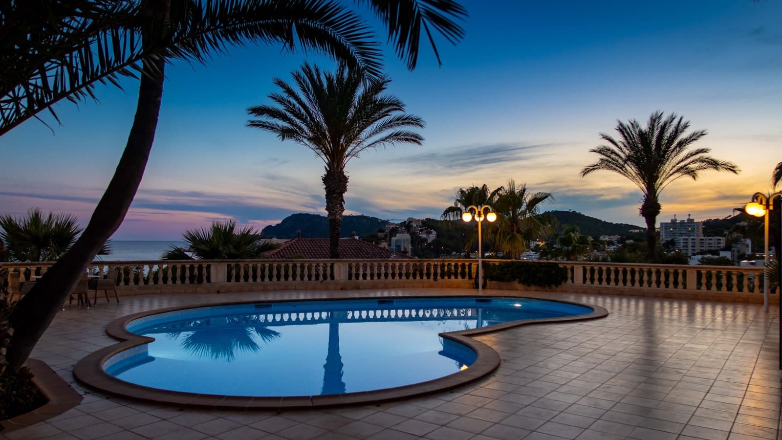 6 soverom Villa til salgs i Peguera / Paguera med svømmebasseng garasje - € 4 200 000 (Ref: 8342356)