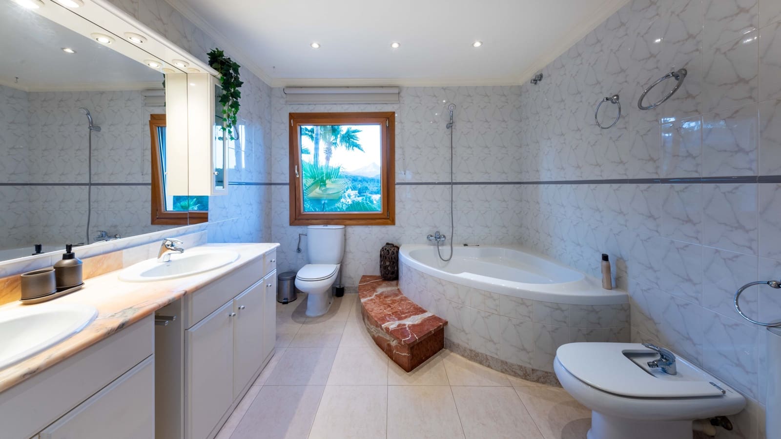 6 soverom Villa til salgs i Peguera / Paguera med svømmebasseng garasje - € 4 200 000 (Ref: 8342356)