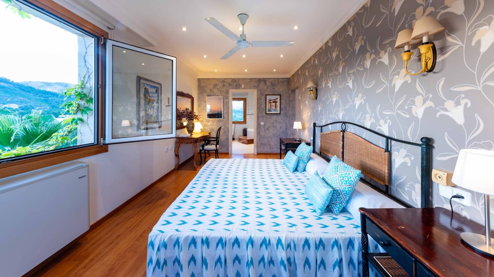 6 soverom Villa til salgs i Peguera / Paguera med svømmebasseng garasje - € 4 200 000 (Ref: 8342356)