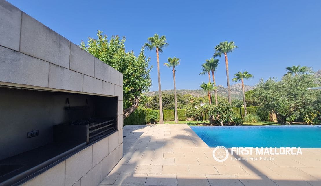 Villa/Maison de 3 chambres à louer à Bunyola avec piscine garage - 6 900 € (Ref: 8342357)