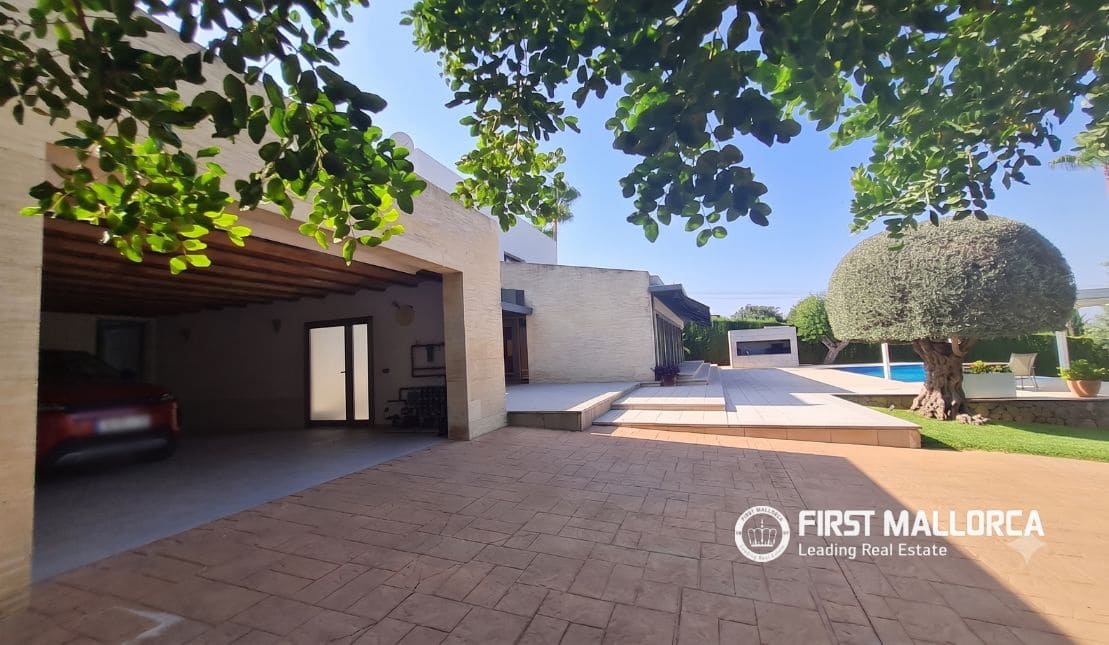 Villa/Maison de 3 chambres à louer à Bunyola avec piscine garage - 6 900 € (Ref: 8342357)
